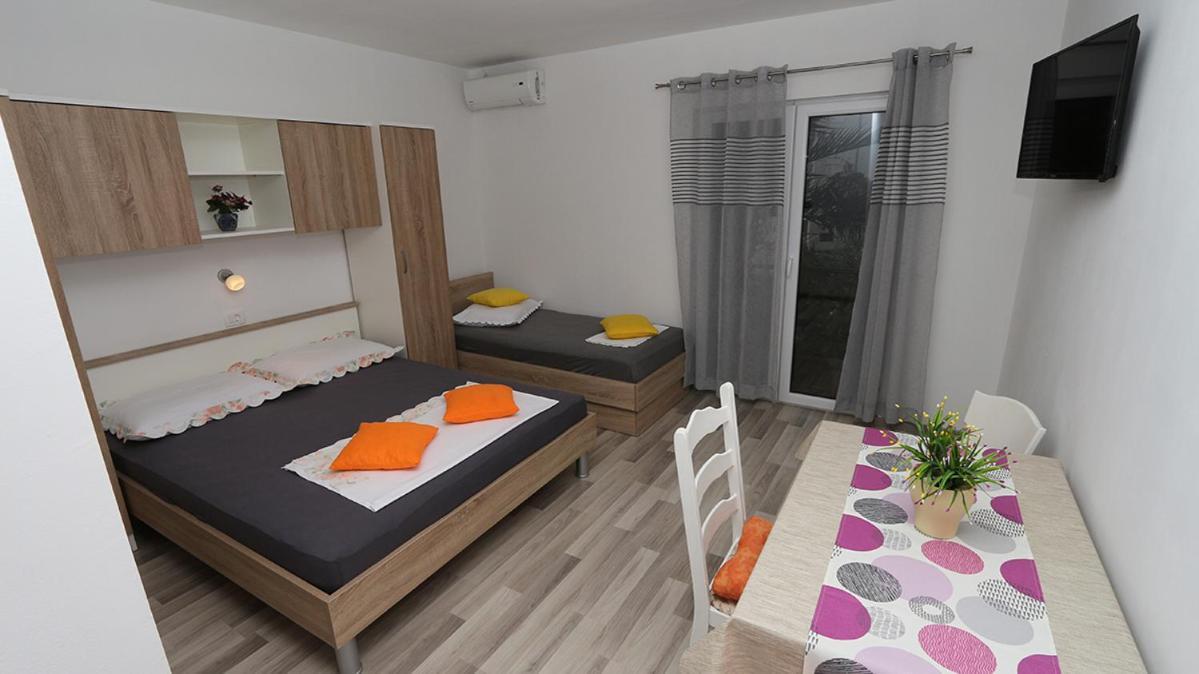 Biljana Apartment